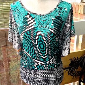 Lady's Aqua Top with Banded Hem & Flare Sleeves!